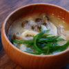 しめじと油揚げとねぎのお味噌汁